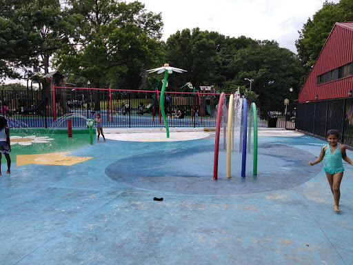 Park «Weequahic Park», reviews and photos, Elizabeth Ave & Meeker Ave, Newark, NJ 07112, USA