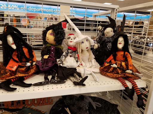 Clothing Store «Ross Dress for Less», reviews and photos, 99 Eglin Pkwy NE, Fort Walton Beach, FL 32548, USA