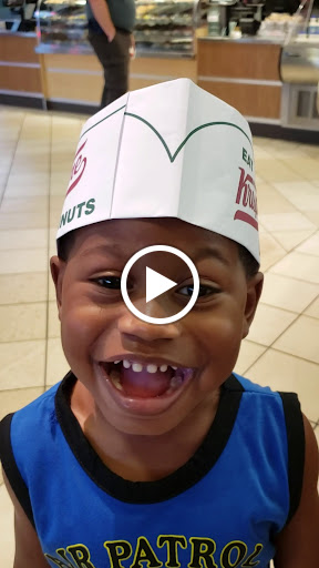 Donut Shop «Krispy Kreme», reviews and photos, 2401 Battleground Ave, Greensboro, NC 27408, USA