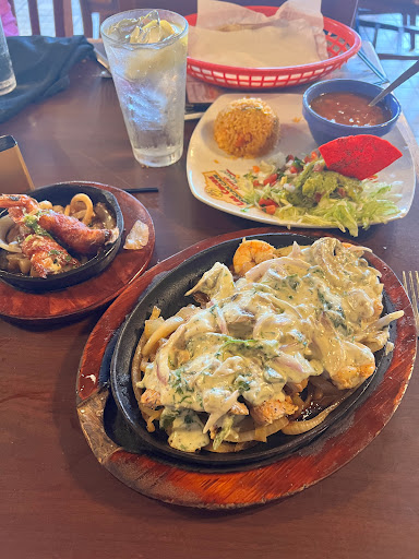 Mexican Restaurant «Los Cucos Mexican Restaurant», reviews and photos, 23730 US Hwy 59, Kingwood, TX 77339, USA