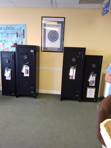 Locksmith «K & D Lock and Safe», reviews and photos, 403 SW Federal Hwy, Stuart, FL 34994, USA