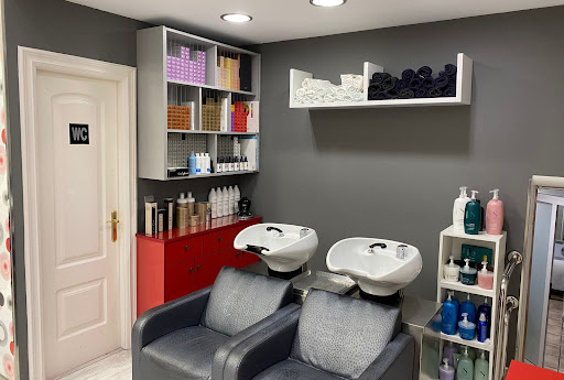 Peluquería Elena Ortiz en Boo de Piélagos, Santander