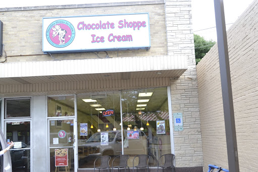 Ice Cream Shop «Chocolate Shoppe Ice Cream Skokie», reviews and photos, 4041 Dempster St, Skokie, IL 60076, USA