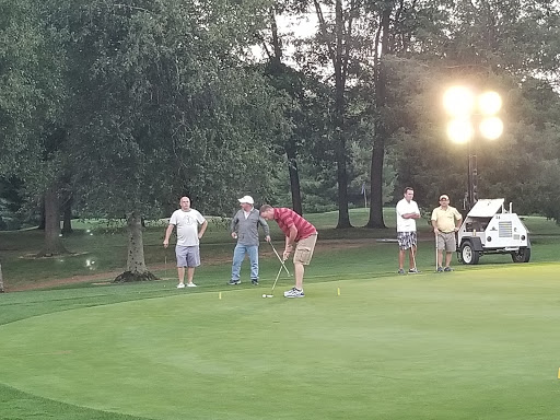 Golf Course «Topstone Golf Course», reviews and photos, 516 Griffin Rd # A, South Windsor, CT 06074, USA