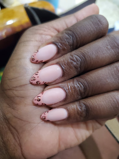 Nail Salon «T L Nails Spa in Kohls Plaza», reviews and photos, 12148 Miramar Pkwy, Miramar, FL 33025, USA