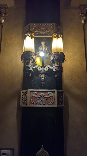 Movie Theater «Landmark Oriental Theatre», reviews and photos, 2230 N Farwell Ave, Milwaukee, WI 53202, USA