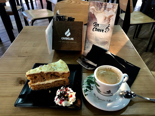 Cafetería La Clave, Pastelería, heladería en Granada