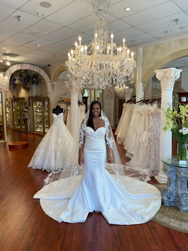 Bridal Shop «Panache Bridal Pasadena», reviews and photos, 78 S Fair Oaks Ave, Pasadena, CA 91105, USA