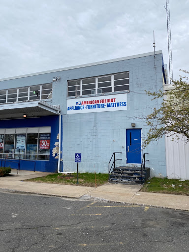 Sears Outlet, 65 Holmes Rd, Newington, CT 06111, USA, 