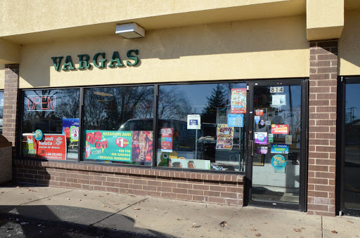 Grocery Store «Supermercado Vargas», reviews and photos, 818 S Lake St, Mundelein, IL 60060, USA