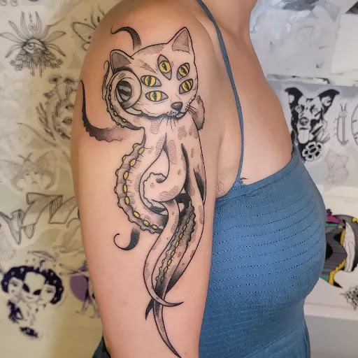 Explore cowboy hat tattoo ideas, creative tattoo ideas in Carbondale, available at Bonedale Tattoo