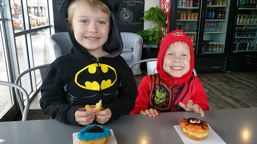 Donut Shop «Donut Licious», reviews and photos, 1535 Spring Cypress Rd, Spring, TX 77388, USA