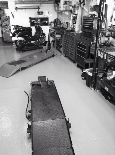 Motorcycle Repair Shop «Fache Motorcycles & Scooters sales-repairs shop», reviews and photos, 2051 NW 27th Ave, Miami, FL 33142, USA