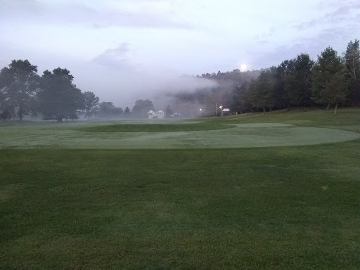 Golf Course «Edgewood Country Club», reviews and photos, 12541 Derricks Creek Rd, Charleston, WV 25320, USA