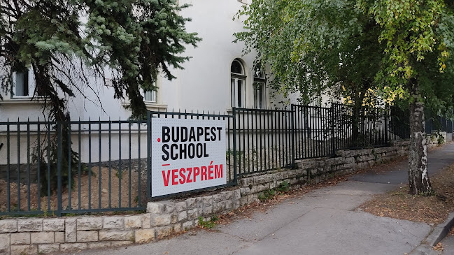 Értékelések erről a helyről: Budapest School Veszprém, Veszprém - Iskola