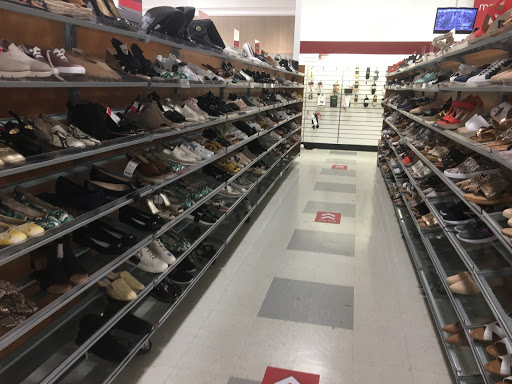 Department Store «HomeGoods», reviews and photos, 25959 Lorain Rd, North Olmsted, OH 44070, USA