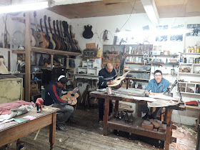 Guitarras Luis Enrique Uyaguari Quezada