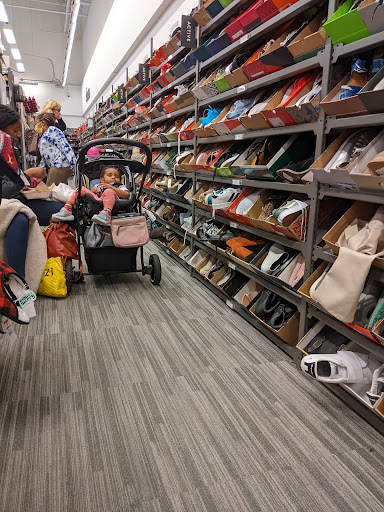 Department Store «Fashion Outlets of Chicago Nordstrom Rack», reviews and photos, 5220 Fashion Outlets Way #2325, Rosemont, IL 60018, USA