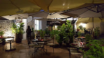 Atmosphère du Restaurant Le Jardin de l'Estagnol à Carcassonne - n°1