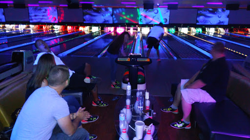 Bowling Alley «Diamond Strike Lanes & Sports Bar», reviews and photos, 2200 N Federal Hwy, Pompano Beach, FL 33062, USA