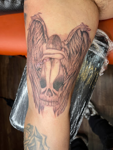 Explore feminine sleeve tattoo ideas, creative tattoo ideas in Vancouver, available at Sacred Yeti Tattoos