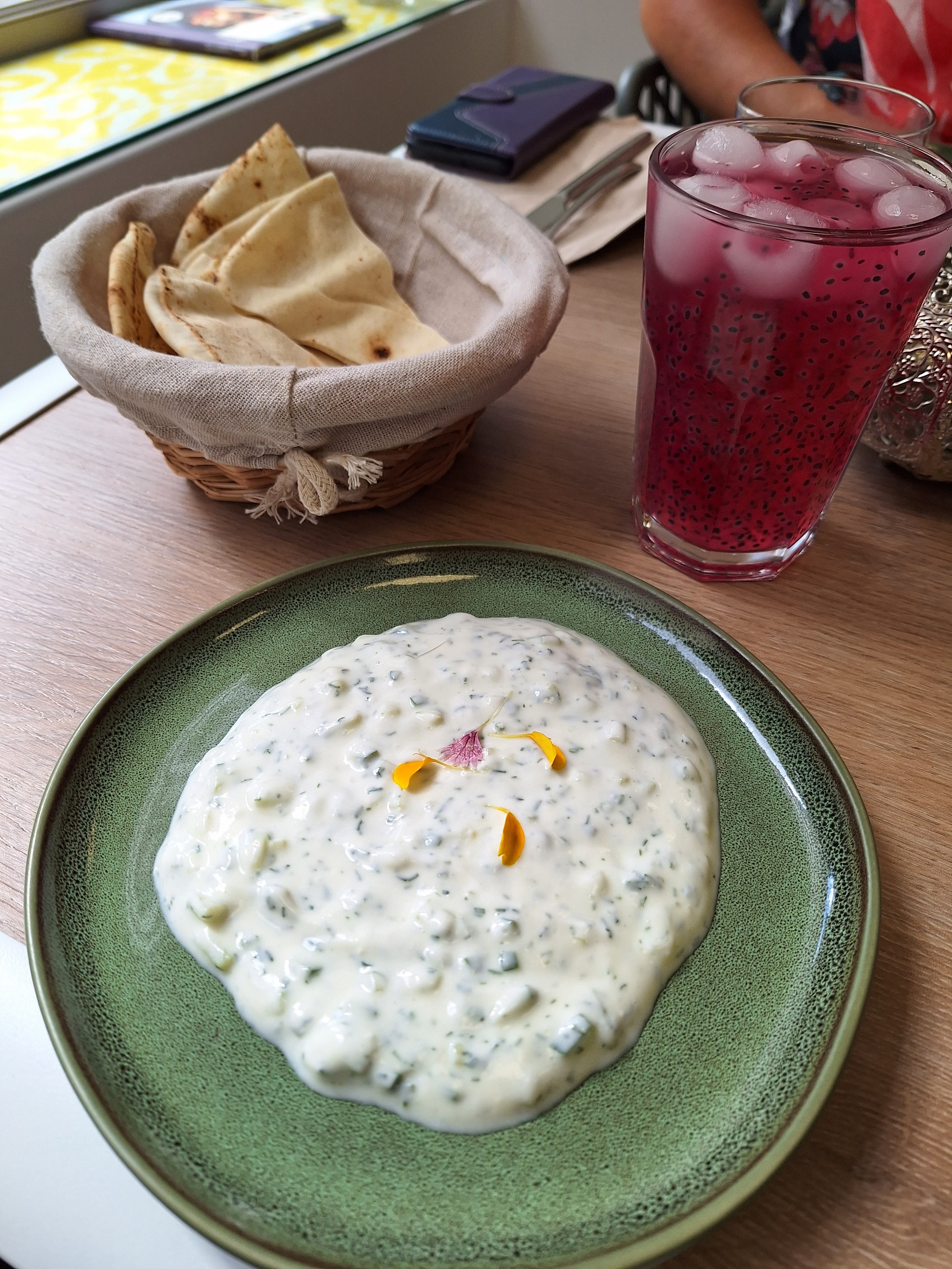 Photo n° 2 de l'avis de Raphaël. fait le 19/09/2023 à 17:26