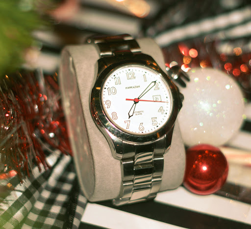 Jewelry Store «Karkazian Jewelers», reviews and photos, 493 W Shaw Ave B, Clovis, CA 93612, USA