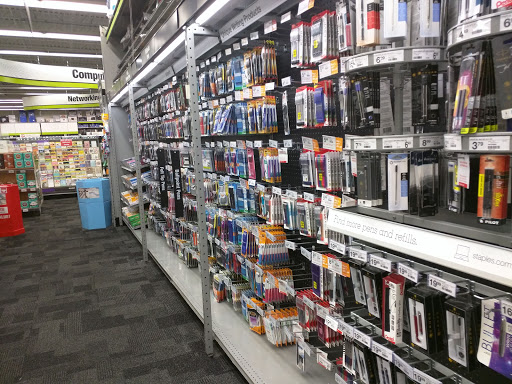 Office Supply Store «Staples», reviews and photos, 7910 Gall Blvd, Zephyrhills, FL 33541, USA