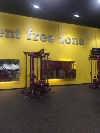 Gym «Planet Fitness», reviews and photos, 709 E Capitol Dr, Milwaukee, WI 53212, USA