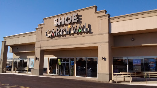Shoe Carnival, 2530 W 94th St, Evergreen Park, IL 60805, USA, 