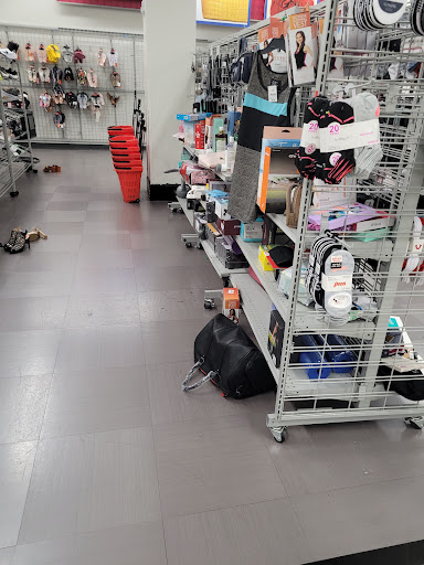 Clothing Store «Burlington Coat Factory», reviews and photos, 14800 Baltimore Ave, Laurel, MD 20707, USA