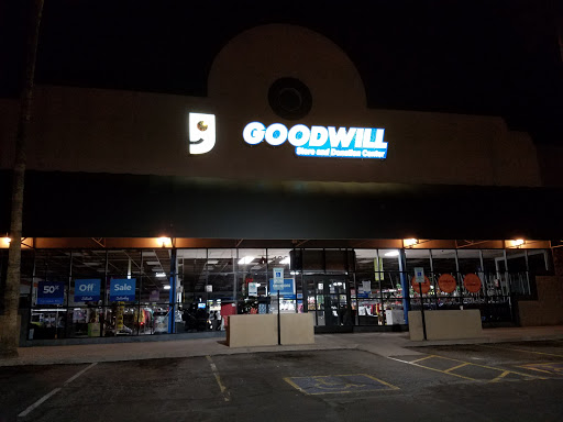 Thrift Store «Mckellips Goodwill Retail Store, Donation Center & Career Center», reviews and photos, 106 E McKellips Rd, Mesa, AZ 85201, USA