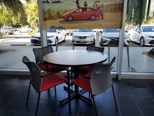 Car Dealer «Hanlees Chrysler Dodge Jeep Ram Kia», reviews and photos, 4318 Chiles Rd, Davis, CA 95618, USA