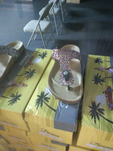 Shopping Mall «Liberty Court Shopping Center», reviews and photos, 8660 Liberty Rd, Randallstown, MD 21133, USA