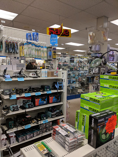 Electronics Store «You-do-it Electronics Center», reviews and photos, 40 Franklin St, Needham, MA 02494, USA