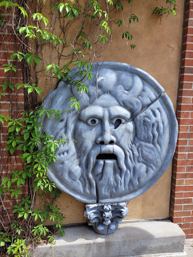 Italian Restaurant «Cossetta», reviews and photos, 211 7th St W, St Paul, MN 55102, USA