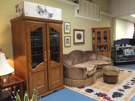 Thrift Store «Twice As Nice-Pottstown», reviews and photos, 233 E High St, Pottstown, PA 19464, USA