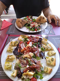 Plats et boissons du Pizzeria PizzaRoc à Valbonne - n°11