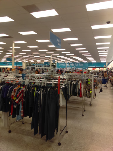 Clothing Store «Ross Dress for Less», reviews and photos, 720 Woollomes Ave, Delano, CA 93215, USA