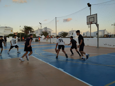 Club Baloncesto Tinyala Calle la Molina, 35580 Playa Blanca, Las Palmas, España