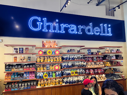 Outlet Mall «The Outlet Shoppes», reviews and photos, 915 Ridgewalk Pkwy, Woodstock, GA 30188, USA