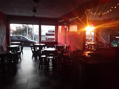 Photos of El Muro Caf&eacute; Bar