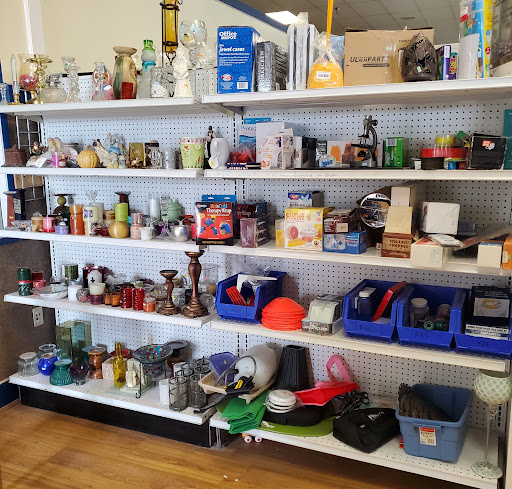 Thrift Store «St Vincent», reviews and photos, 310 Central Ave N, Kent, WA 98032, USA