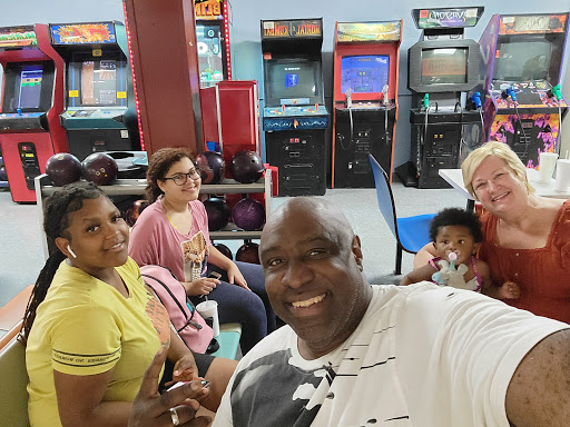 Bowling Alley «Skyline Lanes», reviews and photos, 201 Kraft St, Clarksville, TN 37040, USA