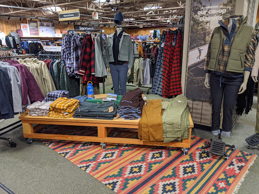Camping Store «REI», reviews and photos, 375 Cochituate Rd, Framingham, MA 01701, USA