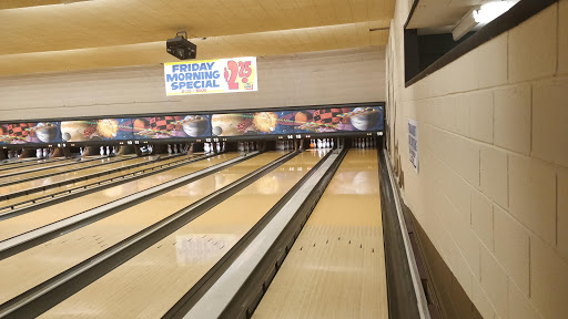 Bowling Alley «Lawn Lanes», reviews and photos, 6750 S Pulaski Rd, Chicago, IL 60629, USA