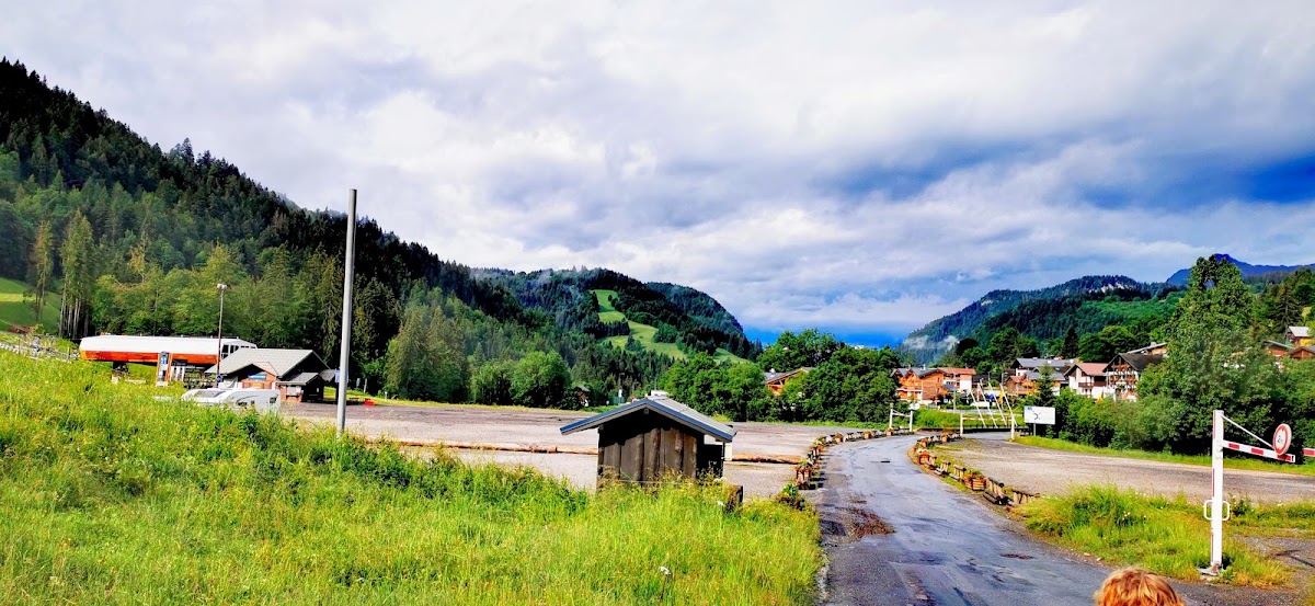 Terrain pour Camping-cars Les Gets