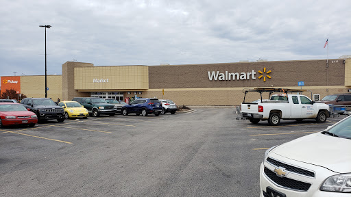 Department Store «Walmart Supercenter», reviews and photos, 2111 N Jackson St, Tullahoma, TN 37388, USA