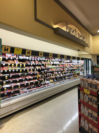 Grocery Store «Safeway», reviews and photos, 200 S 3rd St, Renton, WA 98057, USA