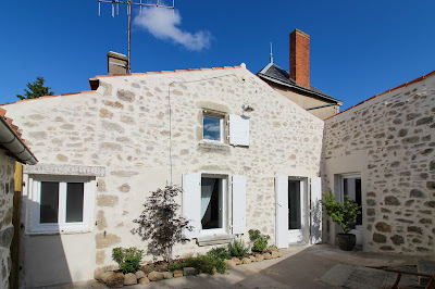 Tamasin Wagstaffe EI - Leggett Immobilier International - Argentonnay / Nord Deux-Sèvres à Argentonnay